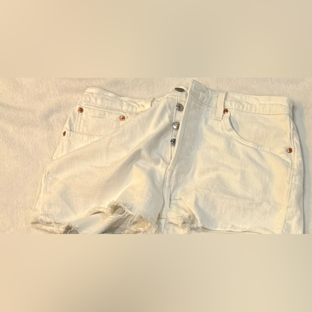Levi Shorts